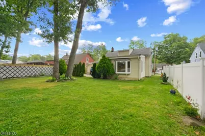 40 Hunterdon Rd, West Orange Township, NJ 07052 - Photo 34