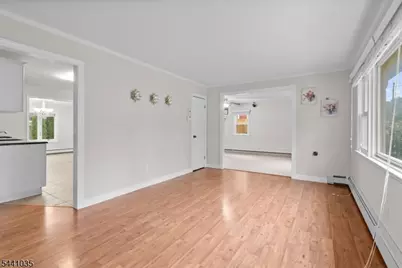 40 Hunterdon Rd, West Orange Township, NJ 07052 - Photo 4