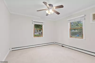 40 Hunterdon Rd, West Orange Township, NJ 07052 - Photo 24