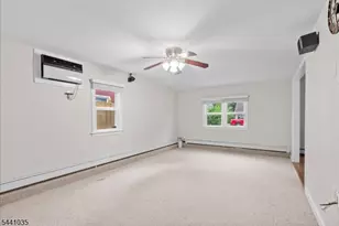40 Hunterdon Rd, West Orange Township, NJ 07052 - Photo 10