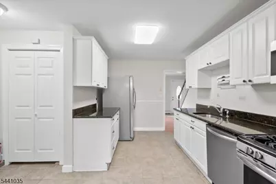 40 Hunterdon Rd, West Orange Township, NJ 07052 - Photo 14
