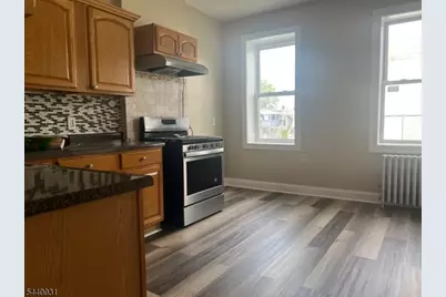 83 Davenport Ave, Newark, NJ 07107 - Photo 14