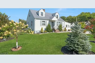 213 Glenside Pl, North Plainfield, NJ 07060 - Photo 4