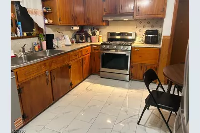 129 Hampton St, Metuchen, NJ 08840 - Photo 26