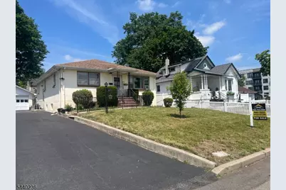 129 Hampton St, Metuchen, NJ 08840 - Photo 1