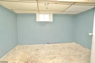 83 Berkeley Ave, Bloomfield, NJ 07003 - Photo 28
