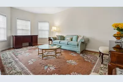 18 Brooklake Rd, Florham Park, NJ 07932 - Photo 6
