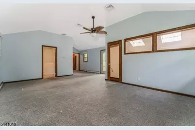 159 Old Clinton Rd, Raritan Township, NJ 08822 - Photo 26