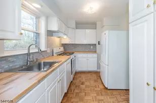 43 Conforti Ave, West Orange Township, NJ 07052 - Photo 14