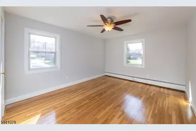 43 Conforti Ave #83, West Orange Township, NJ 07052 - Photo 18