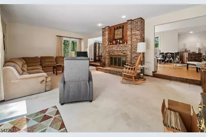46 Copeland Rd, Denville, NJ 07834 - Photo 8