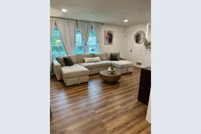 156 Heritage Ln, Hamburg, NJ 07419 - Photo 8