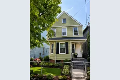 667 Scotland Rd, Orange, NJ 07050 - Photo 1