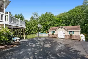 16 Horace Rd, Jefferson Township, NJ 07438 - Photo 4