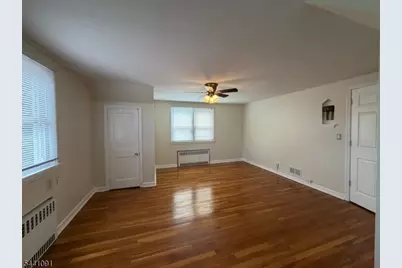 359 Madison Ave, Clifton, NJ 07011 - Photo 10