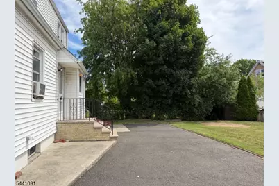359 Madison Ave, Clifton, NJ 07011 - Photo 20