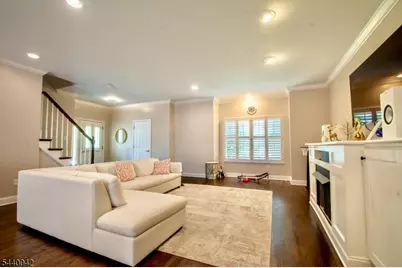 199 D Amboy Ave #199D, Metuchen, NJ 08840 - Photo 1