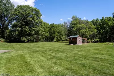 20 Sand Hill Rd, Raritan Township, NJ 08822 - Photo 28