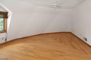 20 Sand Hill Rd, Raritan Township, NJ 08822 - Photo 16