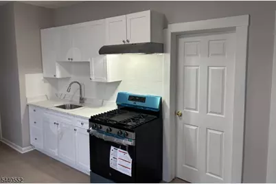 220 Palisade Ave #2A, Garfield, NJ 07026 - Photo 1