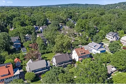54 Aubrey Rd, Montclair, NJ 07043 - Photo 38