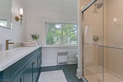 54 Aubrey Rd, Montclair, NJ 07043 - Photo 18