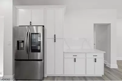 31 Saint Moritz Pl, Wayne, NJ 07470 - Photo 22