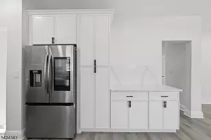 31 St Moritz Pl, Wayne, NJ 07470 - Photo 22