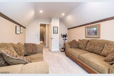 2 Sharp Shinned Ct, Washington Township, NJ 07882 - Photo 24