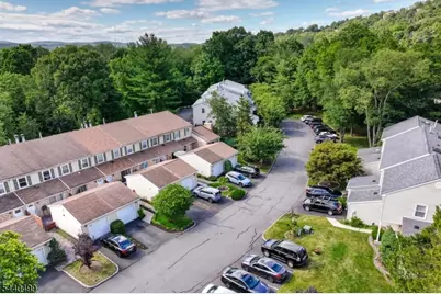 131 Bunker Hill Rd, Wayne, NJ 07470 - Photo 42
