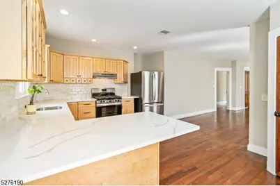 25 1/2 King St #25.5, Morristown, NJ 07960 - Photo 8