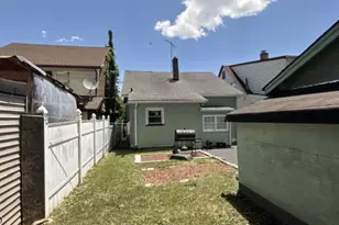 19 Mead St, Newark, NJ 07106 - Photo 10