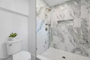 941 Lincoln Ave E, Cranford Township, NJ 07016 - Photo 22