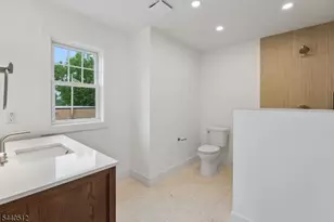 941 Lincoln Ave E, Cranford Township, NJ 07016 - Photo 32