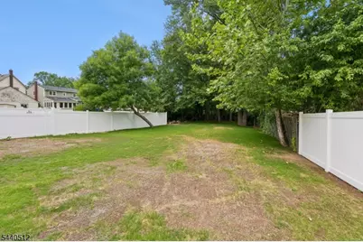 941 Lincoln Ave E, Cranford Township, NJ 07016 - Photo 48