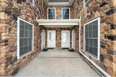 123 Chariot Ct, Piscataway Township, NJ 08854 - Photo 1