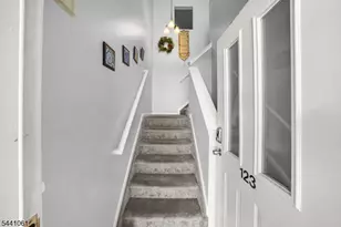 123 Chariot Ct, Piscataway Township, NJ 08854 - Photo 2