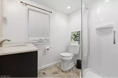 42 Virginia Ave, Jefferson Township, NJ 07849 - Photo 20
