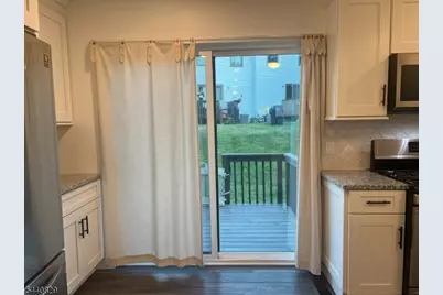 106 Sequoia Ct, Raritan Township, NJ 08822 - Photo 18