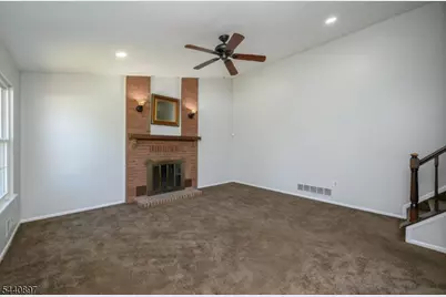133 Hickory Rd, Franklin Township, NJ 08873 - Photo 14