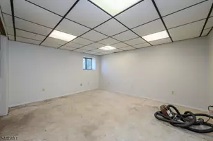 133 Hickory Rd, Franklin Township, NJ 08873 - Photo 28