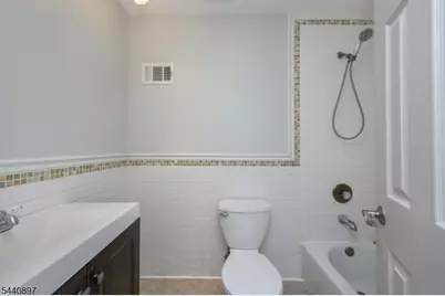 133 Hickory Rd, Franklin Township, NJ 08873 - Photo 22