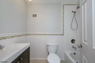 133 Hickory Rd, Franklin Township, NJ 08873 - Photo 22