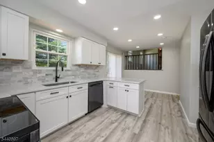133 Hickory Rd, Franklin Township, NJ 08873 - Photo 10