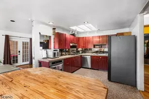 88 Tall Oaks Dr, East Brunswick Township, NJ 08816 - Photo 44
