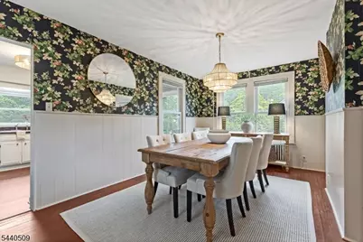 1 Locust St, Morris Township, NJ 07960 - Photo 10