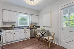 1 Locust St, Morris Township, NJ 07960 - Photo 14