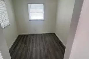 17 Raleigh Rd, Edison, NJ 08817 - Photo 8