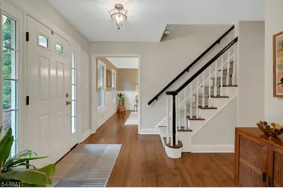 34 Wilcox Dr, Mountain Lakes, NJ 07046 - Photo 4