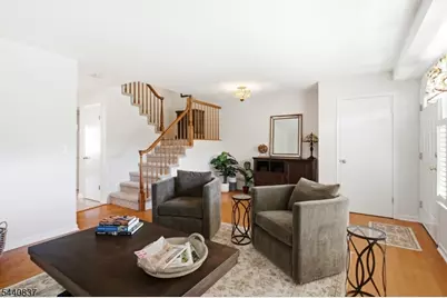 51 Foxwood Court Ondo, Bedminster Township, NJ 07921 - Photo 6